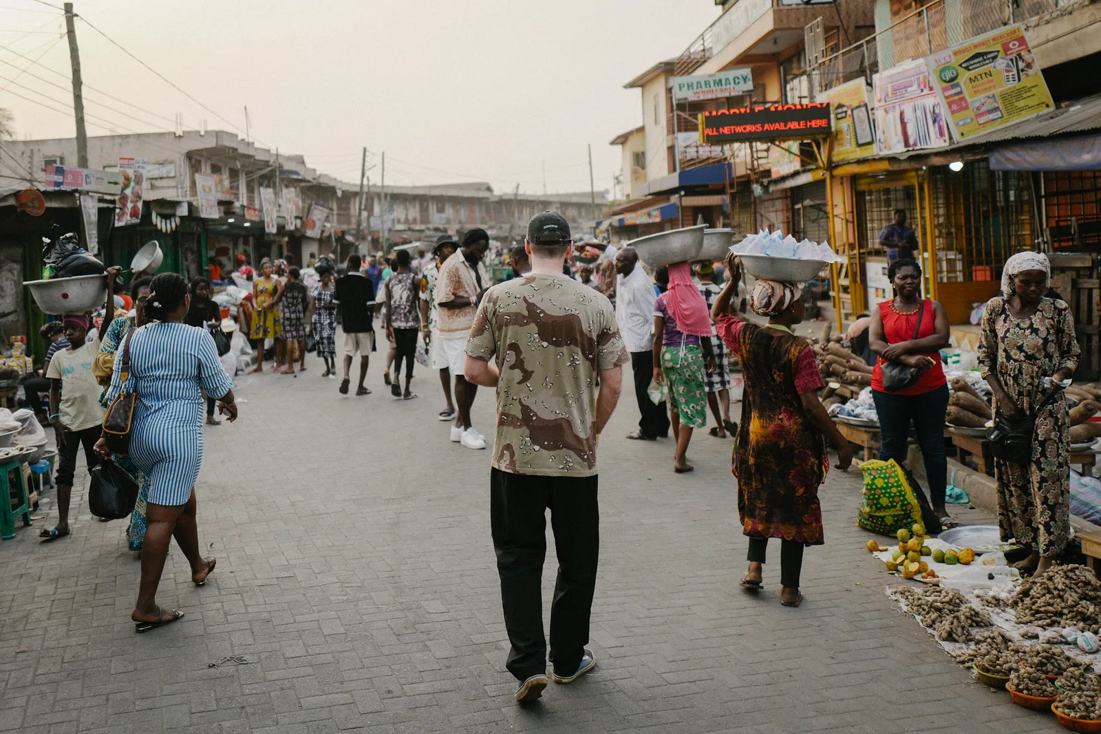 ACCRA MARKET