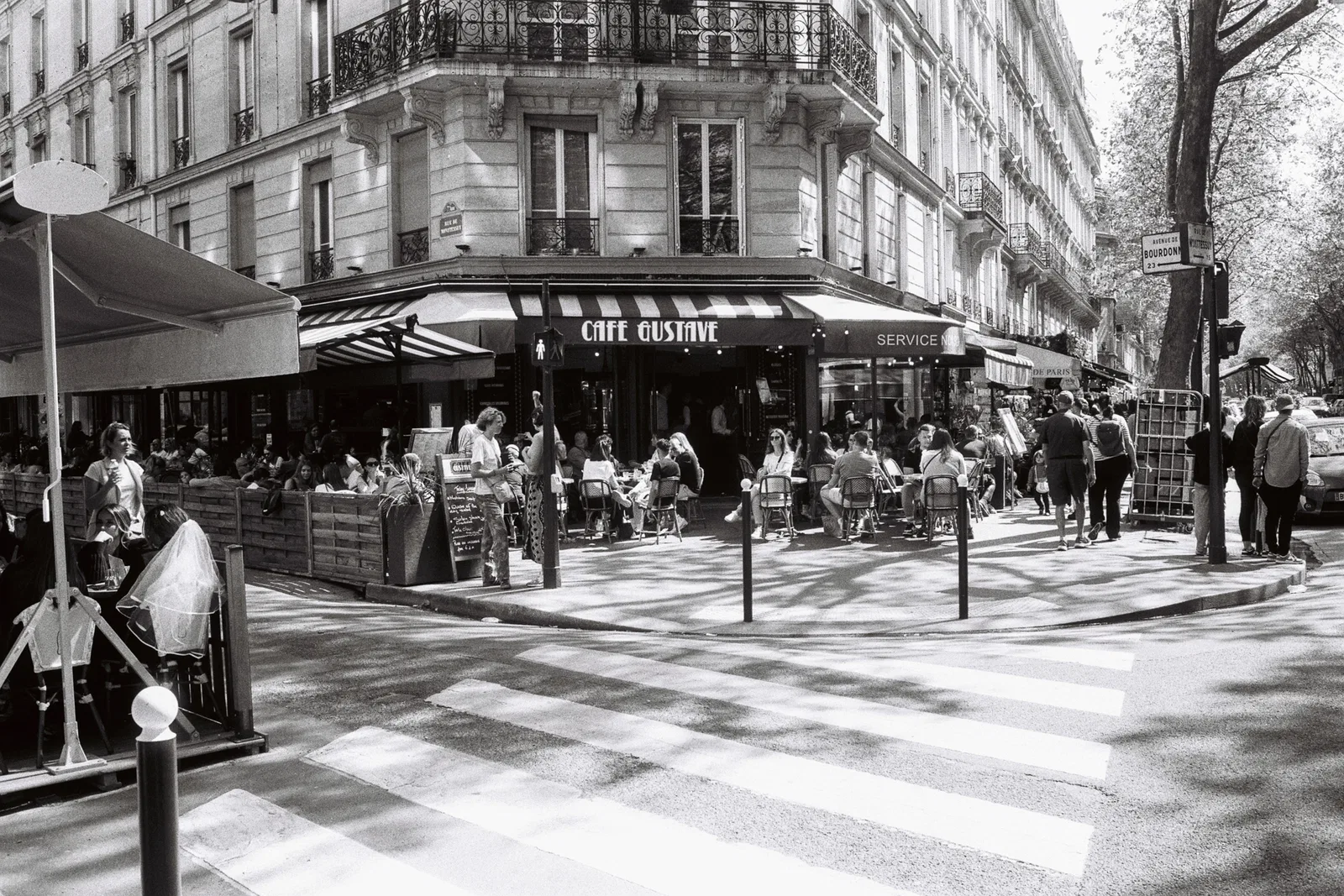 GUSTAVE