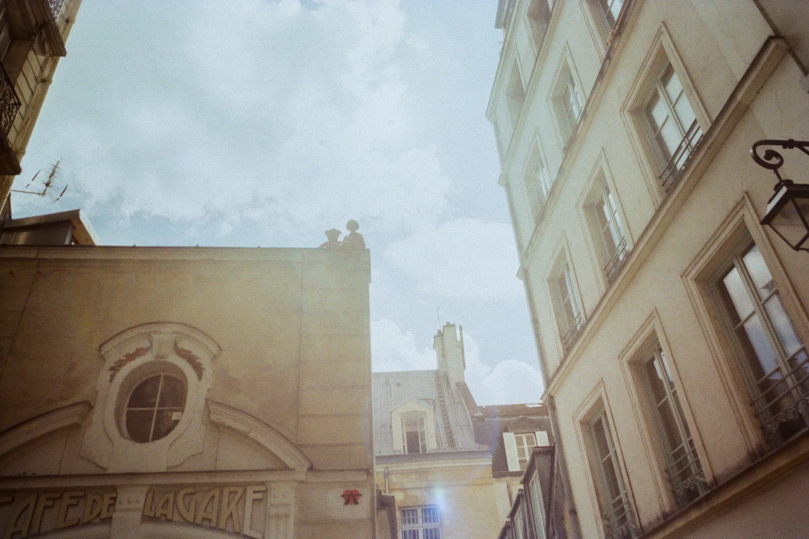 MARAIS