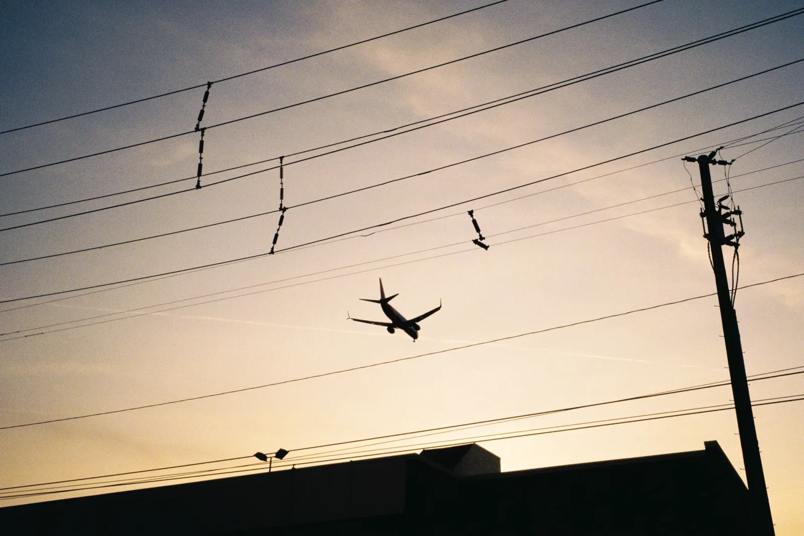LAX